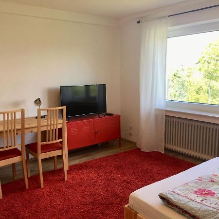 Mayen, Im Mohren, Privatzimmer Nr2, Waldrand, Nahe Nurburgring & Burg Eltz, Gemeinschaftsbad Dış mekan fotoğraf